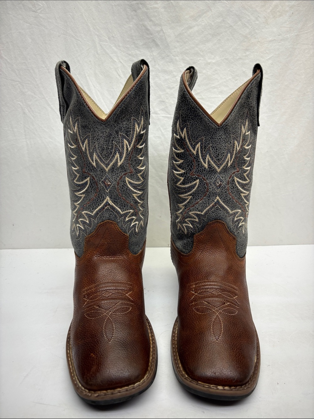 Western Cowboy Boots, size 5 for big boy